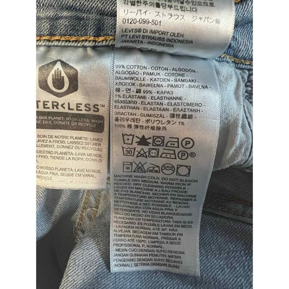 Levi’s Jeans  - Picture 5 of 6